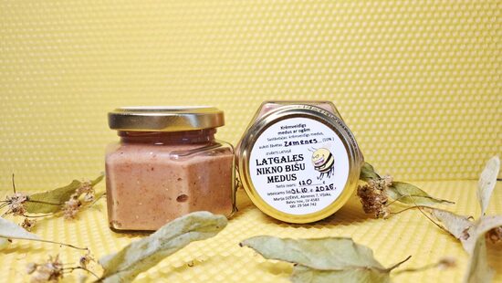 Medus ar zemenēm  0,120kg 